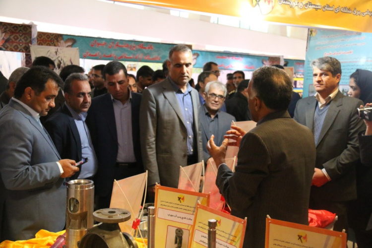 حضور دانشگاه جامع علمی-کاربردی استان در مراسم افتتاحیه نمایشگاه دستاوردهای پژوهش و فناوری استانی