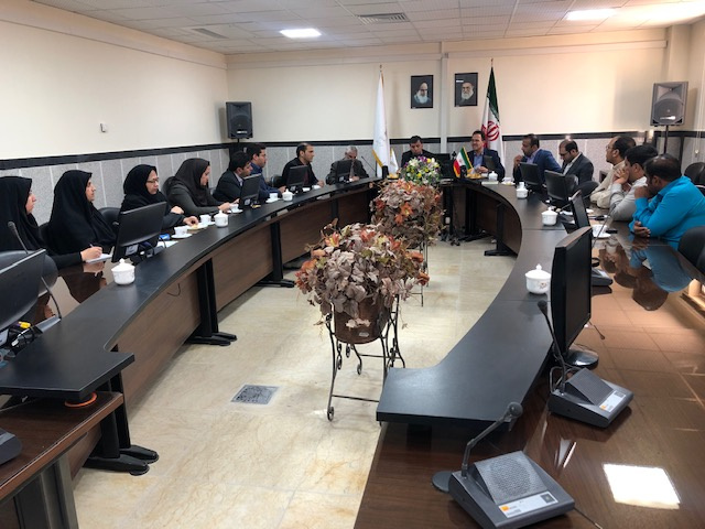 نشست صمیمانه مدیر کل دفتر هماهنگی و نظارت بر واحدهای استانی دانشگاه جامع علمی کاربردی با همکاران واحد استان سیستان و بلوچستان برگزار شد
