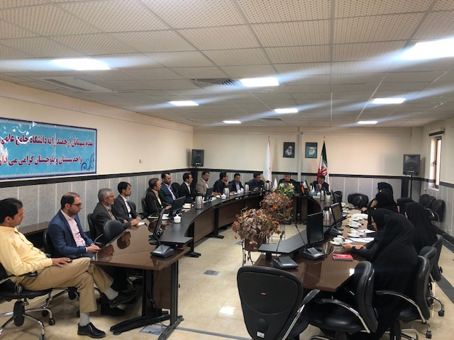 به مناسبت آغاز سال تحصیلی جدید جلسه روسای مراکز علمی کاربردی استان سیستان و بلوچستان برگزار شد