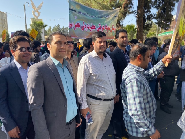 حضور پر شور کارکنان، اساتید و دانشجویان دانشگاه جامع علمی کاربردی در راهپیمایی روز ۱۳ آبان