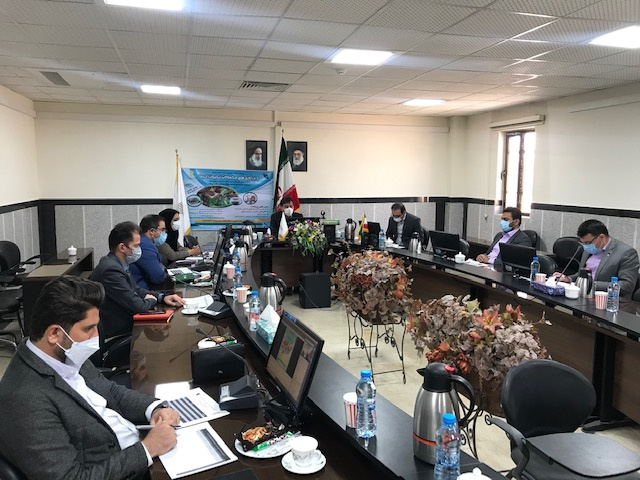 رویداد شتاب مجازی بسته بندی خرما و فرآوری های محصولات نخیلات خرما با همکاری دانشگاه جامع علمی کاربردی استان و شرکت شهرکهای صنعتی استان برگزار شد