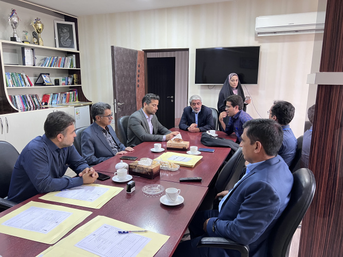 بازدید ریاست دانشگاه جامع علمی کاربردی استان از روند برگزاری امتحانات پایان ترم مراکز تحت نظارت