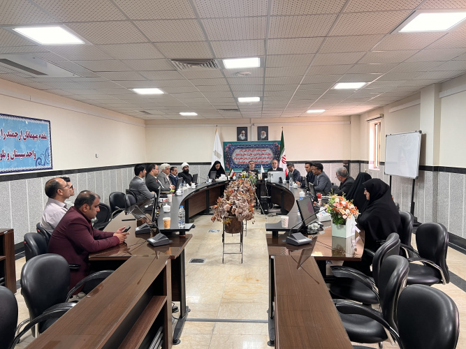 برگزاری جلسه معاون اداری، مالی و مدیریت منابع دانشگاه جامع علمی کاربردی با روسای مراکز تحت نظارت استان