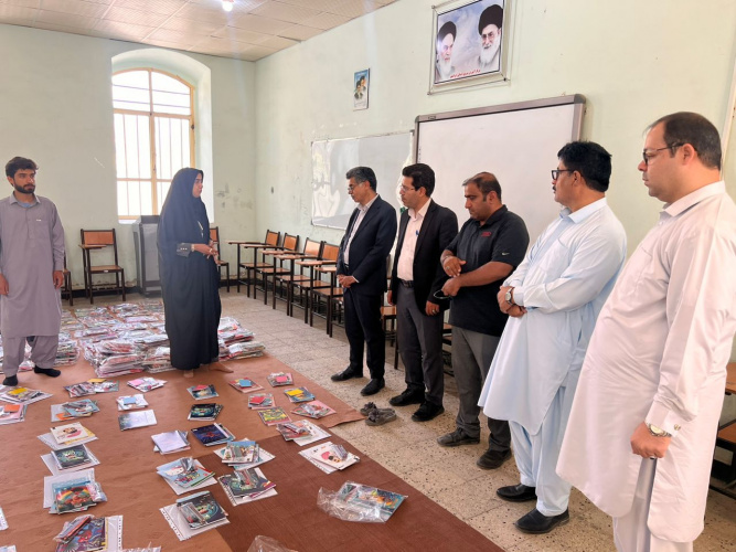 تقدیر رئیس دانشگاه جامع علمی کاربردی استان از فعالیت های نوآورانه مرکز فن آوران پهره